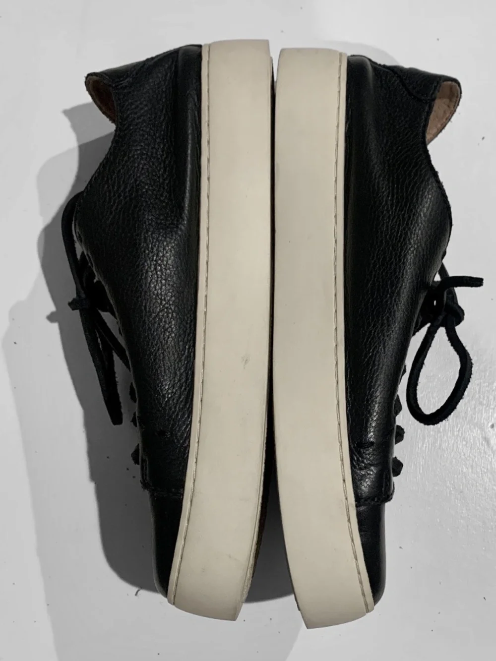 Frye Lena Low Black Leather Oxford Sneakers Lace-Up Shoes Women's 6 M - Picture 6 of 8
